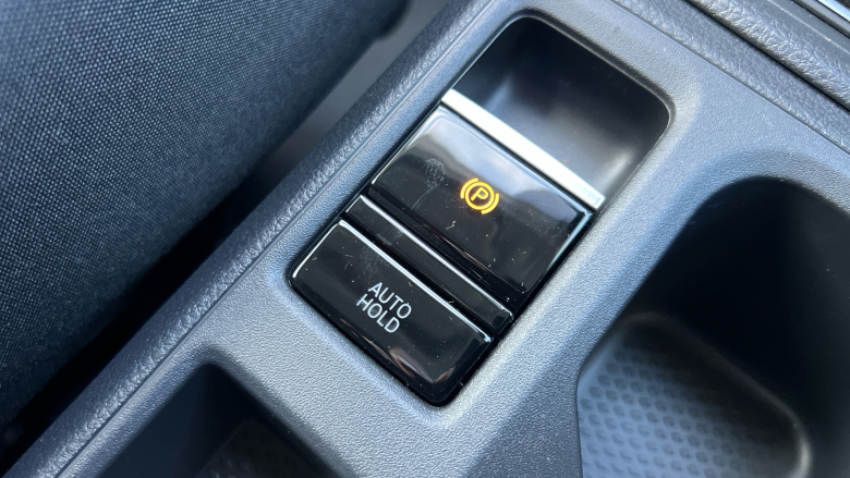 Ford Transit Connect 230 L2 Diesel 2.0 EcoBlue 102ps Limited Van